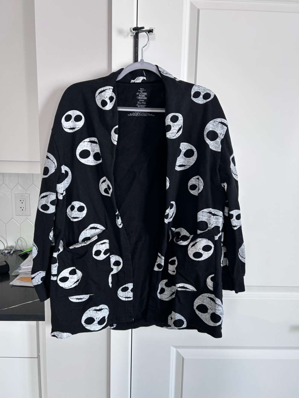 Disney TB The Nightmare Before Christmas Cardigan Sweater Jack Skellington Layer